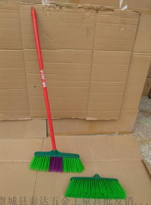 廠家直銷軟毛小斜頭掃帚，優質清潔工具盡在虞城縣泰達五金工量具批發銷售部